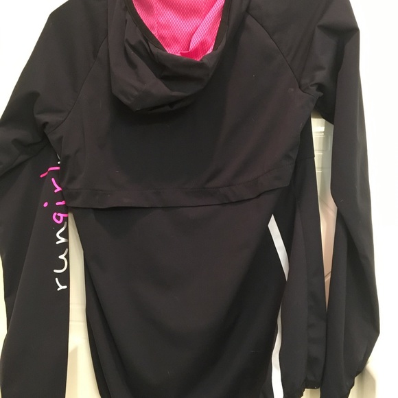 Run Girl Run brand hooded pullover size medium - Picture 4 of 6